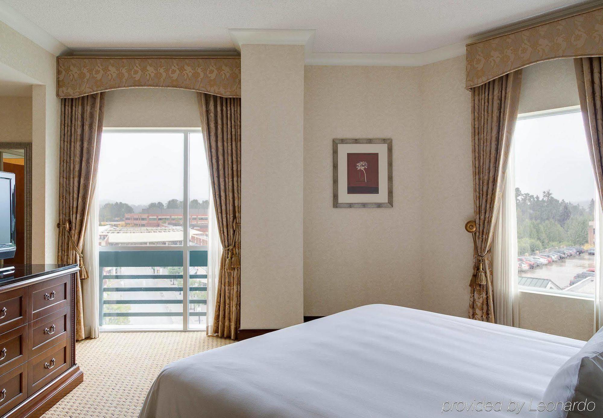 Seattle Marriott Redmond Hotell Exteriör bild
